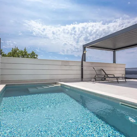 Quadris Penthouse Duplex By Coastflat Appartement Crikvenica